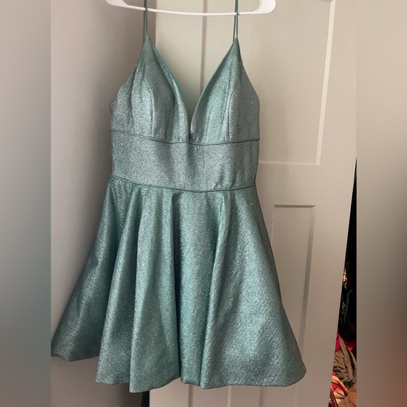 Sherri Hill Homecoming/ Semi Dress - Picture 1 of 3